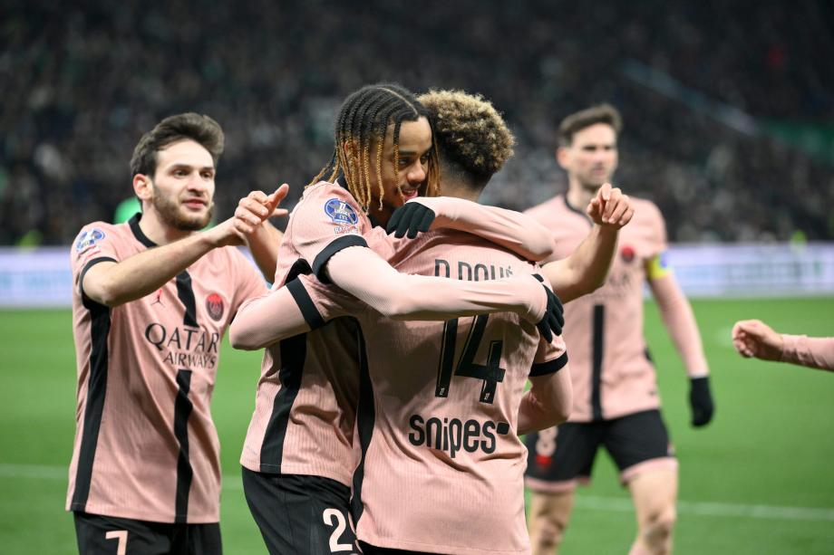 法甲-杜埃双响拉莫斯破门 大巴黎6-1圣埃蒂安