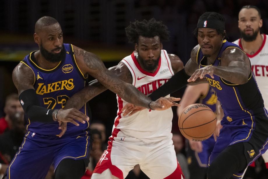 东契奇20分詹姆斯16分 湖人104-98击败火箭