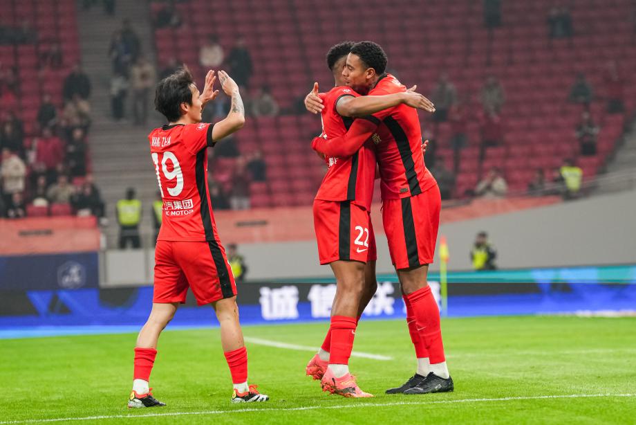 中超-李圣龙替补建功王燊超乌龙球 海港2-1梅州客家