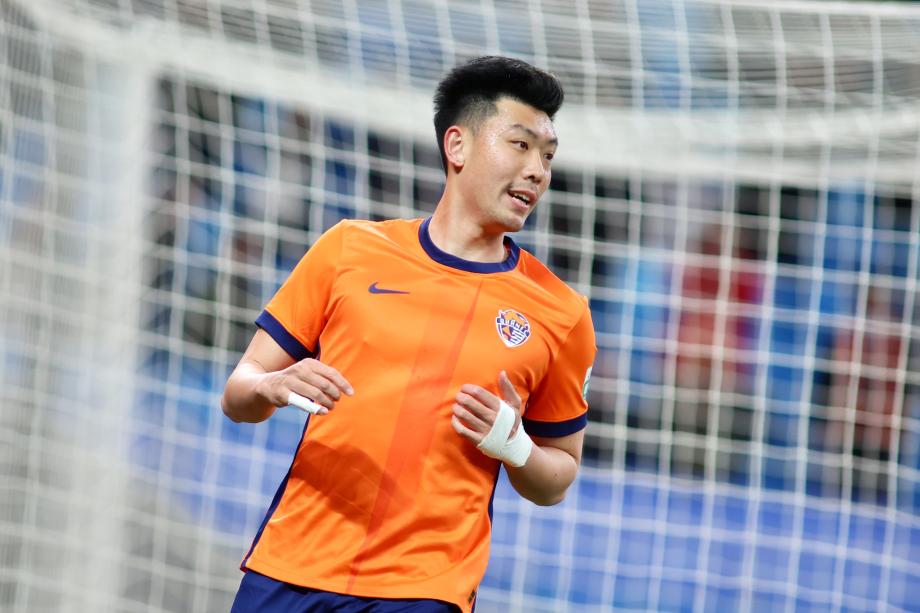 中超-吕焯毅破门马莱莱失点 大连英博1-1青岛海牛