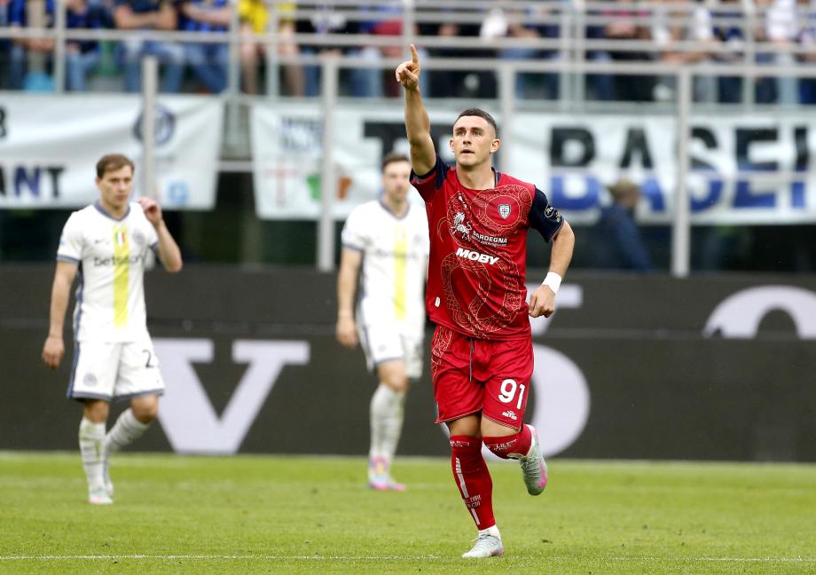 阿瑙托维奇传射劳塔罗破门 国米3-1卡利亚里