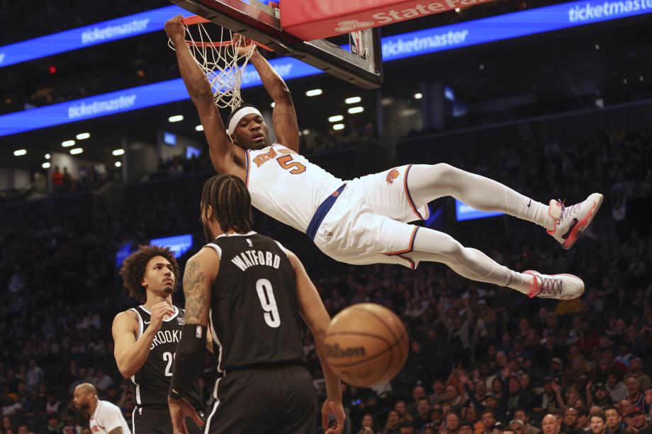 阿丘瓦18分9板 尼克斯客场击败篮网