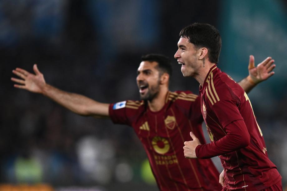 意甲-苏莱破门 罗马1-1客平拉齐奥连续16轮不败