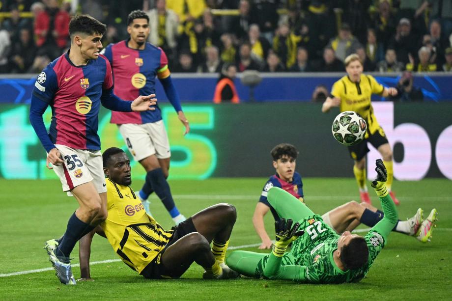 欧冠-吉拉西戴帽 巴萨1-3总比分5-3多特晋级4强