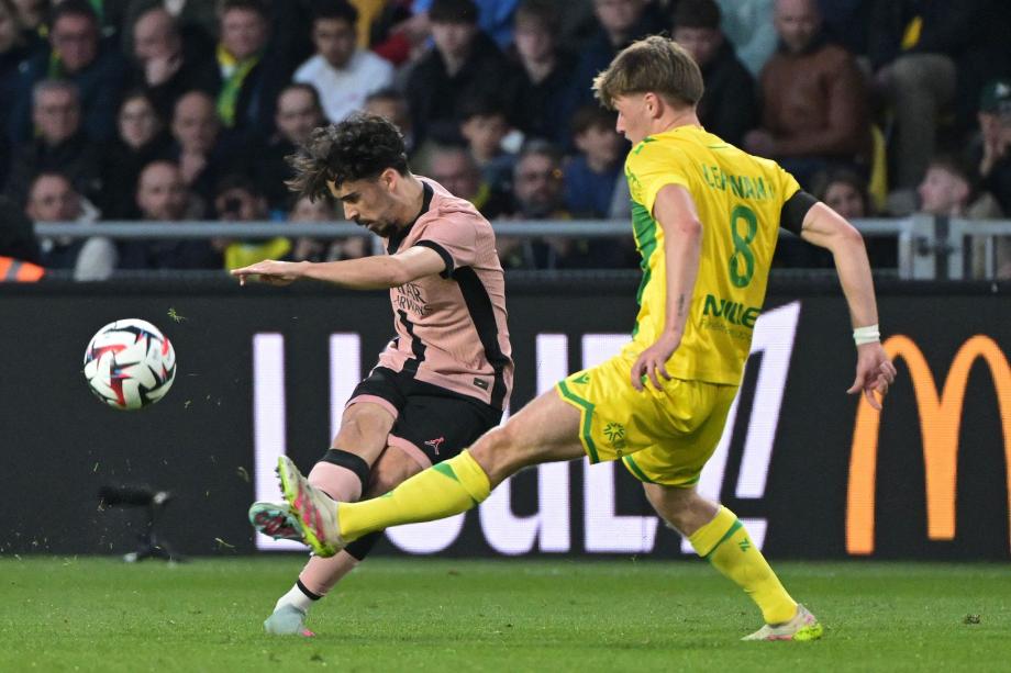 法甲-维蒂尼亚破门 巴黎1-1南特30轮不败