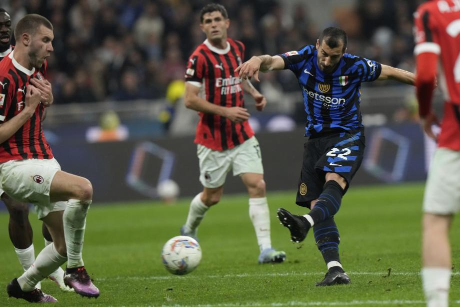 约维奇双响 AC米兰3-0国米总分4-1进决赛