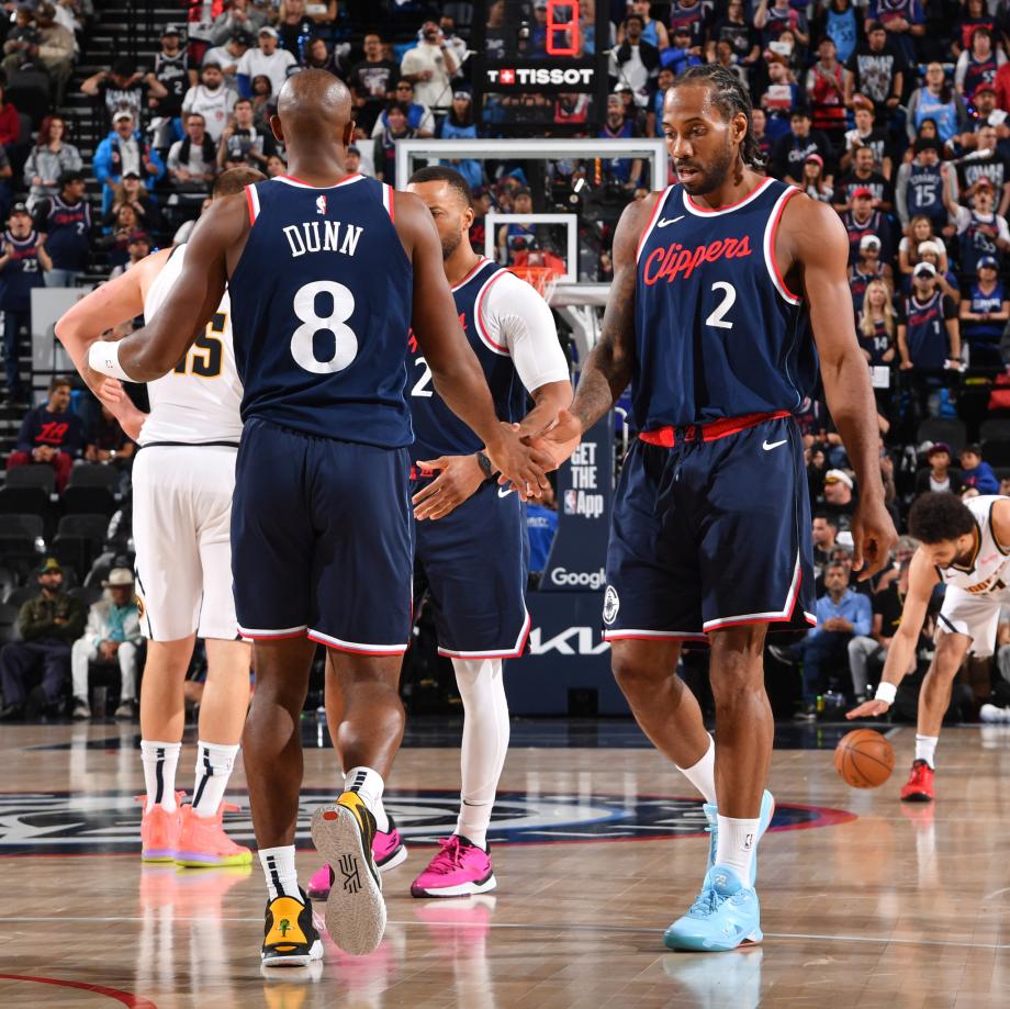 快船117-83大胜掘金 莱昂纳德21分、哈登20分