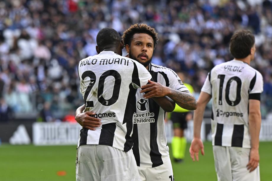 伊尔迪兹肘击被罚下 十人尤文主场2-0胜蒙扎