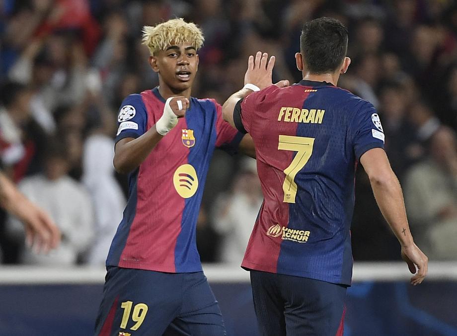 邓弗里斯2射1传亚马尔费兰破门 巴萨3-3国米