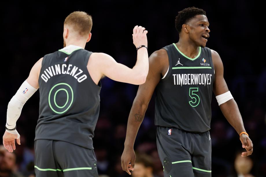 詹姆斯22+7+6 湖人主场不敌森林狼总分1-4出局