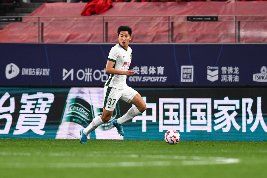 法比奥扳平林良铭建功 国安客场2-1逆转海港