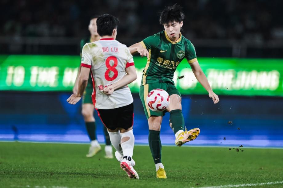 王钰栋双响陶强龙传射建功 浙江4-2长春亚泰