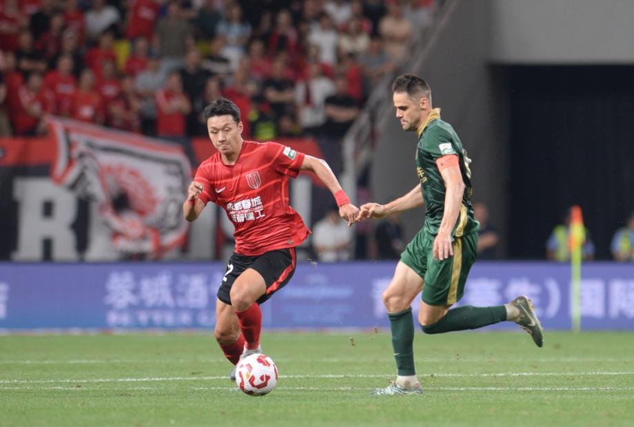 韦世豪破门杨明洋处子球 蓉城2-1战胜浙江取4连胜