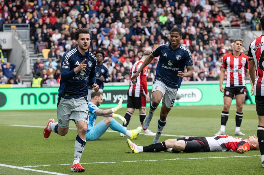 加纳乔传射芒特破球荒 曼联3-4负布伦特福德