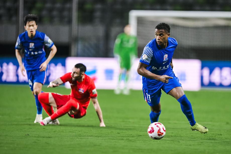 刘诚宇建功米内罗破门 梅州客家1-3上海申花