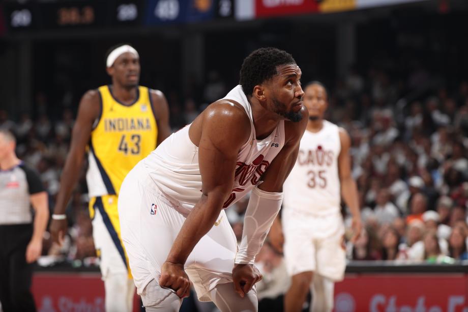 哈利伯顿三分绝杀米切尔48分 步行者胜骑士