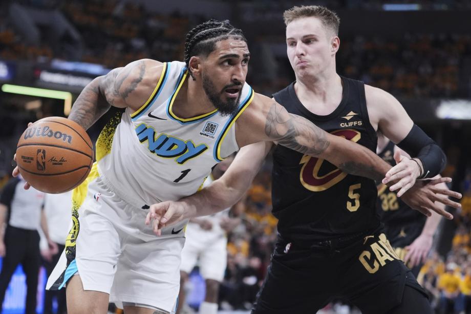 米切尔43分 骑士客胜步行者大比分1-2