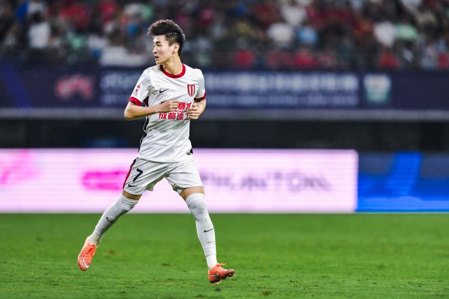 中超-韦世豪传射杨明洋破门 成都蓉城4-0梅州客家