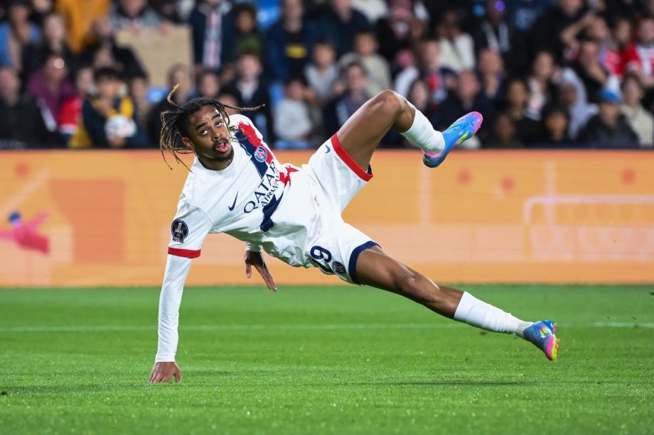 拉莫斯戴帽 巴黎4-1蒙彼利埃取近四轮首胜