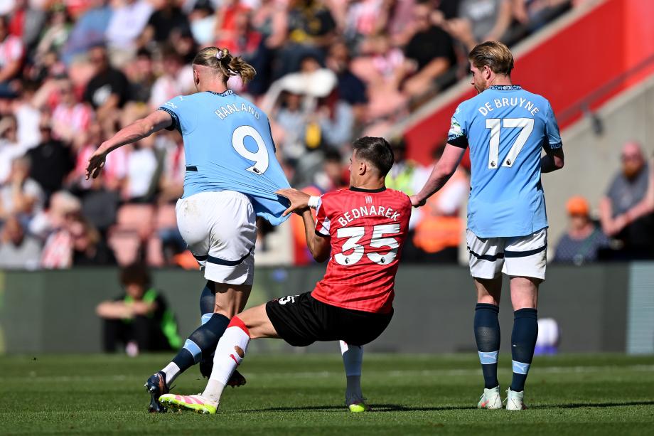 英超4连胜终结！曼城0-0遭副班长南安普敦逼平