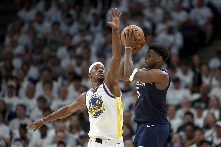 爱德华兹22+12巴特勒17分 森林狼淘汰勇士进西决