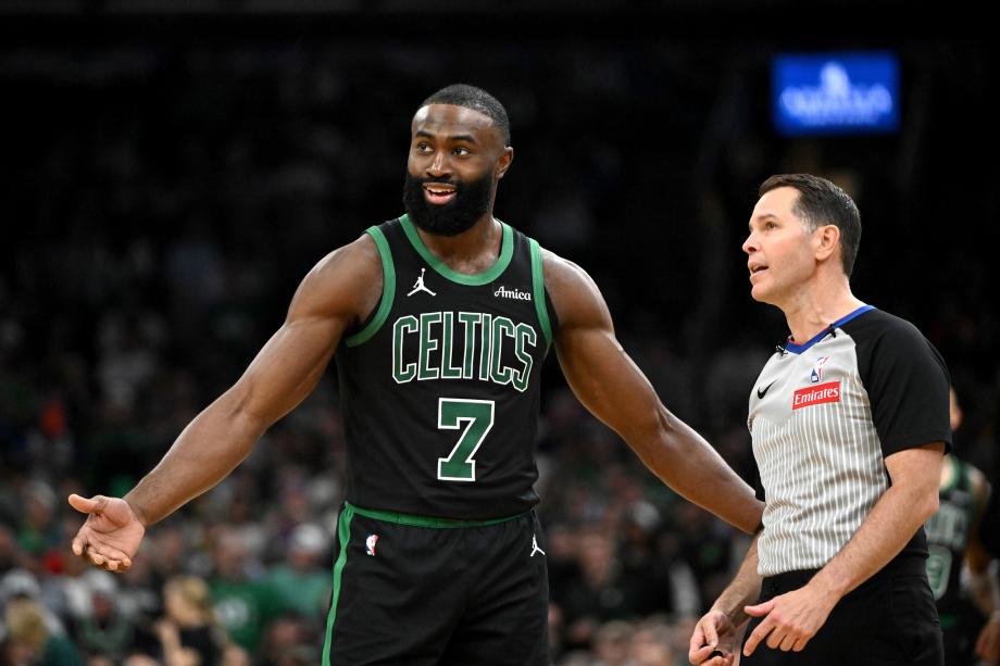 怀特34分布伦森22+6 塔图姆缺阵绿军胜尼克斯2-3