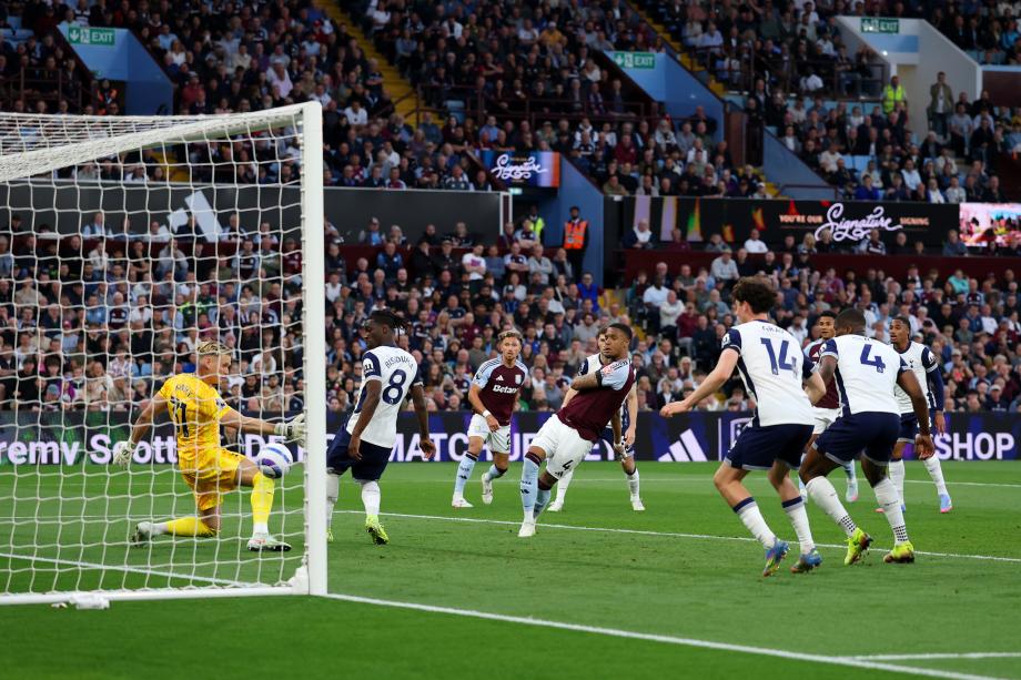 孔萨破门卡马拉建功 热刺0-2阿斯顿维拉六轮不胜