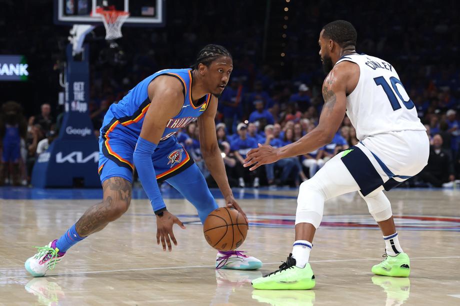 亚历山大38分爱德华兹32+9 雷霆再胜森林狼