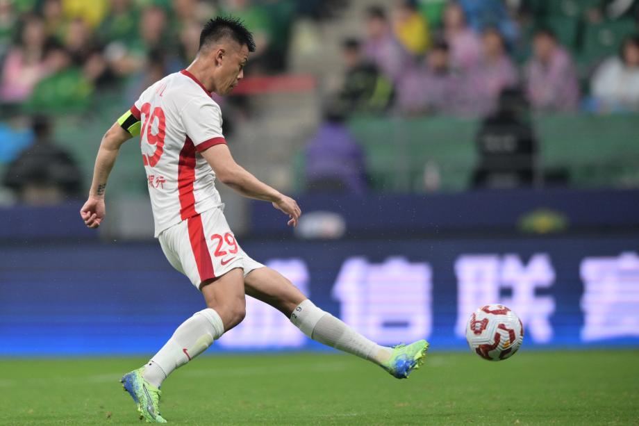 张稀哲破门谭龙单刀 北京国安2-1长春亚泰