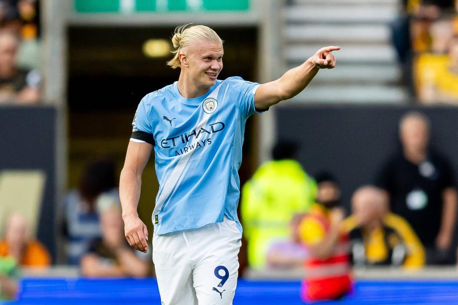 英超：哈兰德双响 曼城4-0狼队新赛季开门红