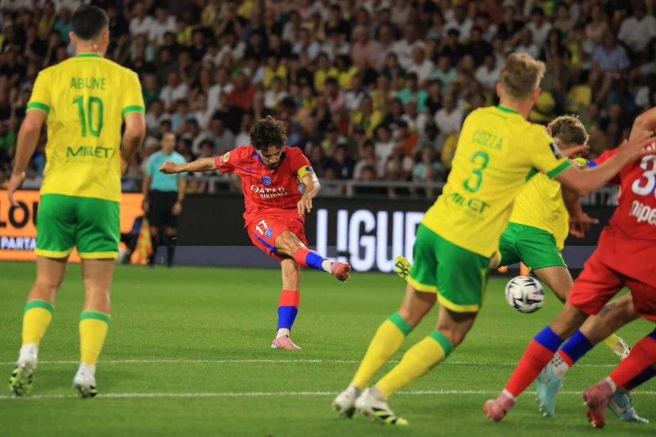 法甲-维蒂尼亚远射制胜 巴黎大轮换1-0小胜南特