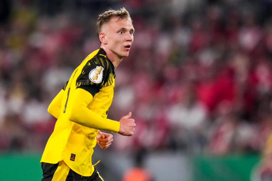 德国杯-多特1-0客胜德丙球队红白埃森成功晋级