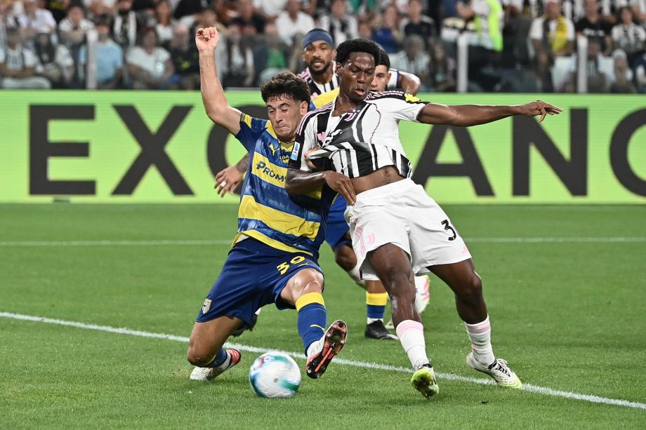 意甲-戴维首球伊尔迪兹两传 10人尤文2-0帕尔马