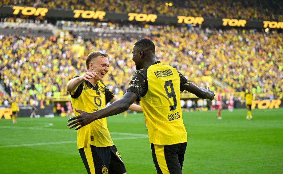 德甲-吉拉西梅开二度 多特蒙德3-0柏林联合取首胜