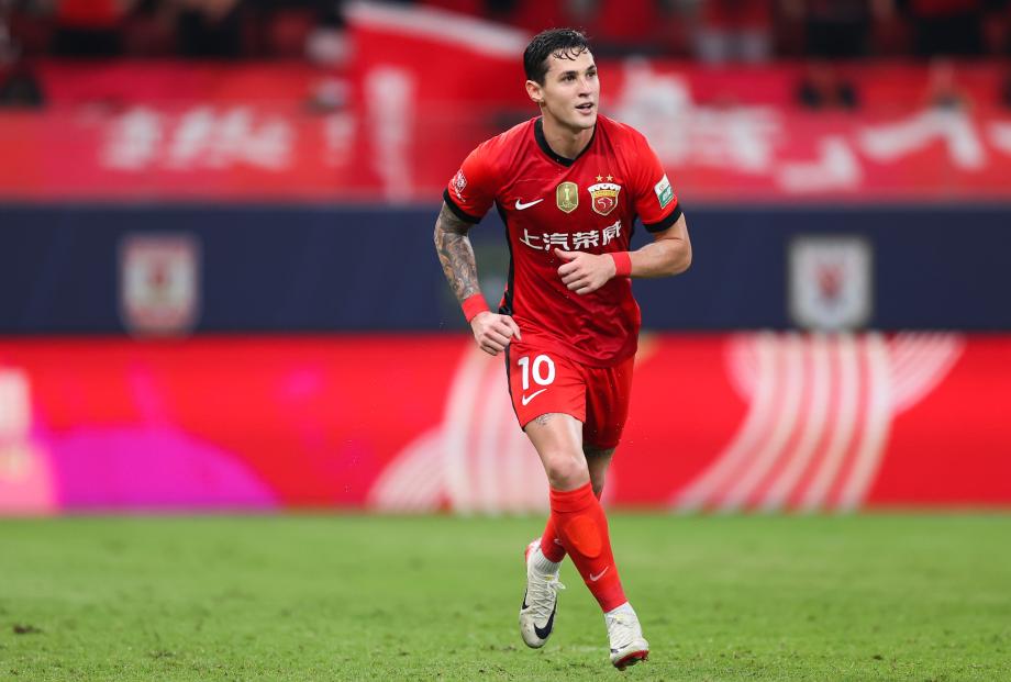 刘若钒梅开二度 上海海港主场战胜云南玉昆