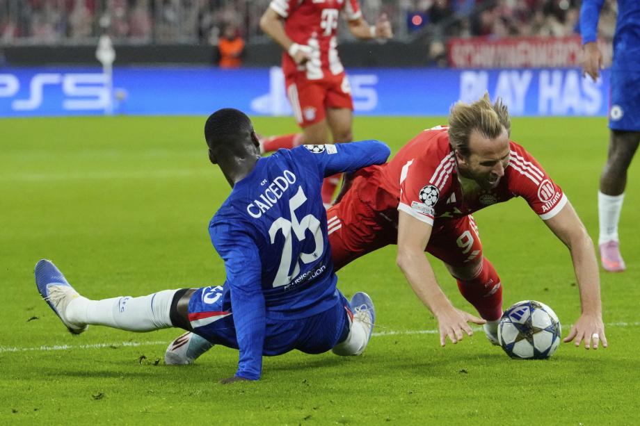 凯恩双响查洛巴乌龙帕尔默破门 拜仁3-1切尔西