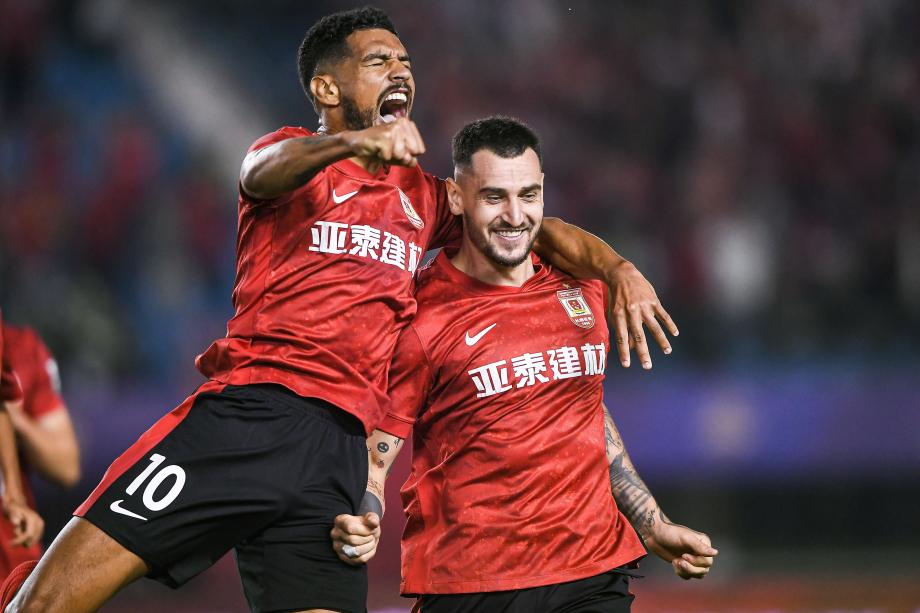 卡列洛补时抢射破门 浙江客场战平长春亚泰