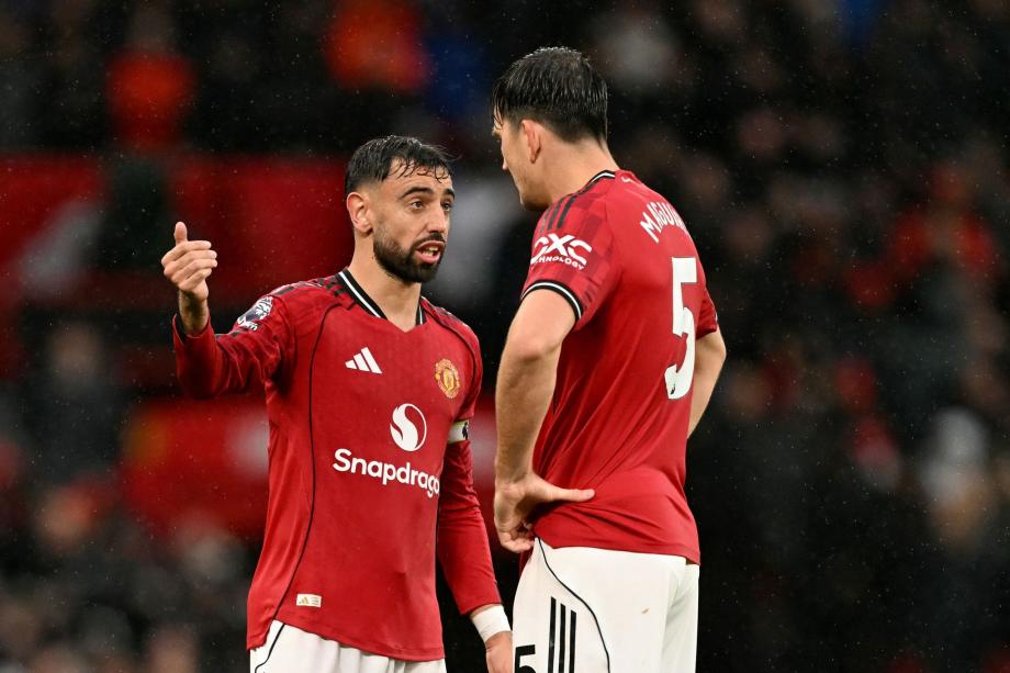 英超-B费、卡塞米罗破门 十人曼联2-1十人切尔西