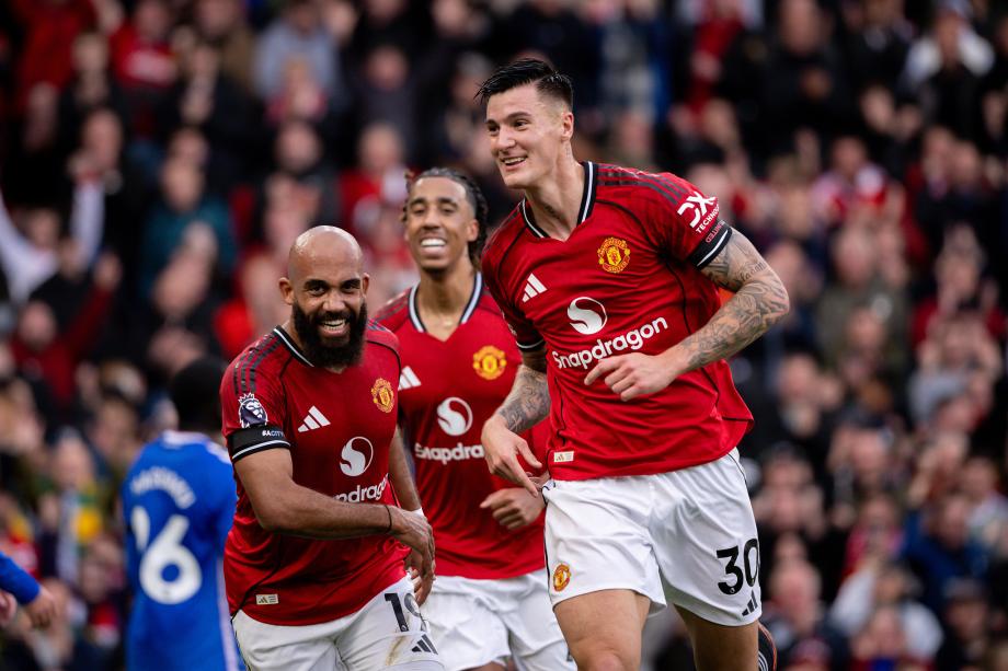 英超-芒特舍什科建功 曼联2-0击败桑德兰