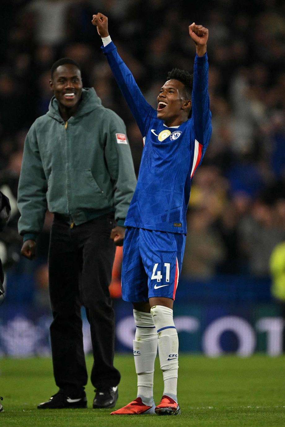 英超-埃斯特旺绝杀凯塞多世界波 切尔西2-1利物浦