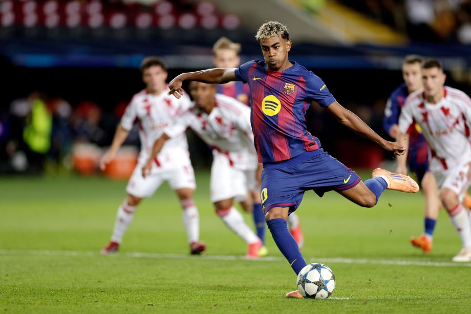 费尔明戴帽拉什福德双响 巴萨6-1奥林匹亚科斯