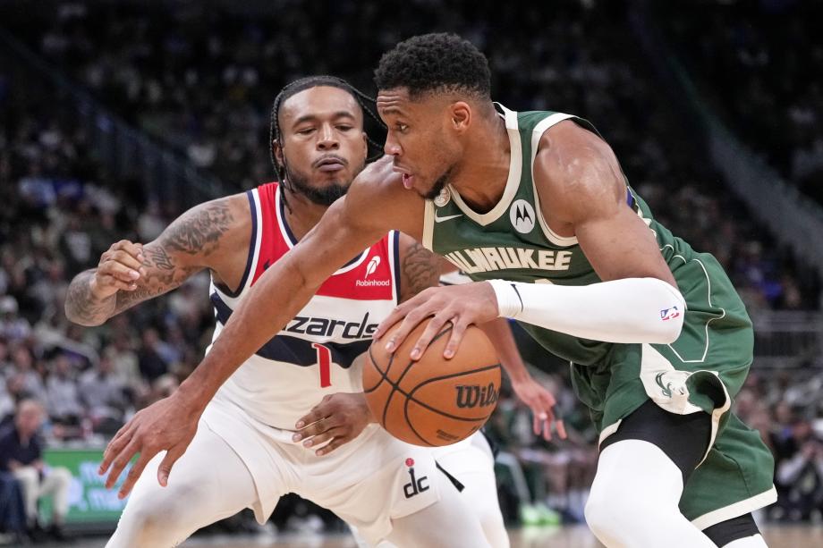 字母哥37+14+5波特伤退 雄鹿7人上双轻取奇才