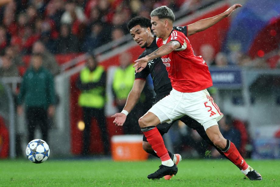 希克制胜球奥塔门迪中框 本菲卡0-1勒沃库森