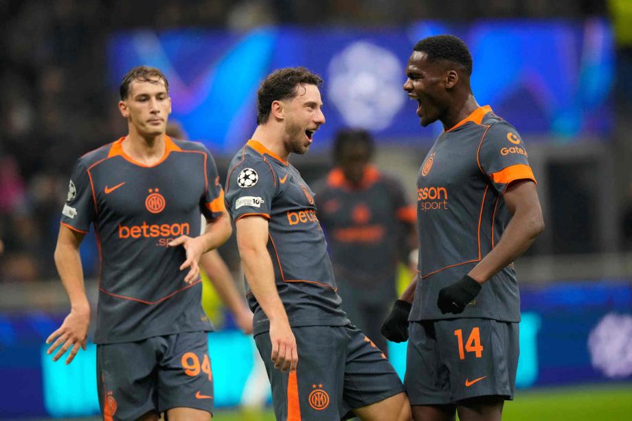 劳塔罗破门奥古斯托贴地斩 国米2-1阿拉木图凯拉特