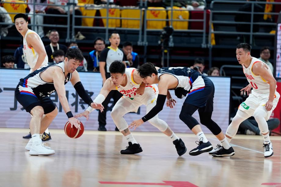 [图]世界杯亚预赛-廖三宁17分 中国男篮不敌韩国妈妈对白