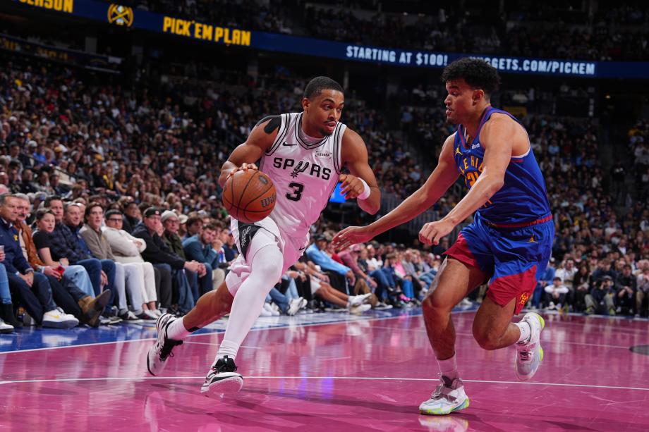 马刺逆转掘金挺进NBA杯八强 下轮淘汰赛对阵湖人