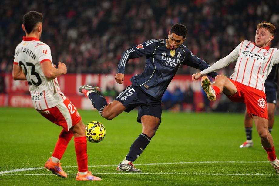 西甲-姆巴佩点射维尼修斯造点 皇马1-1赫罗纳