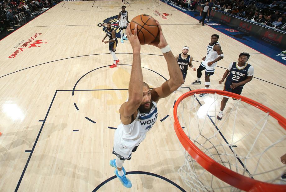 爱德华兹44分+准绝平 森林狼加时擒鹈鹕三连胜