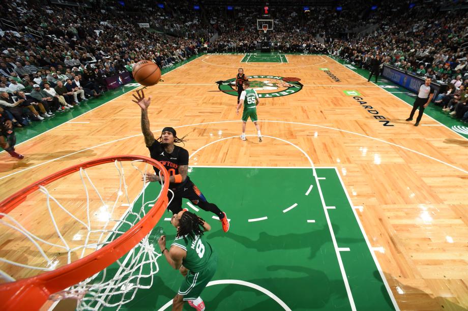 布朗42分布里奇斯35+6 凯尔特人终结尼克斯四连胜