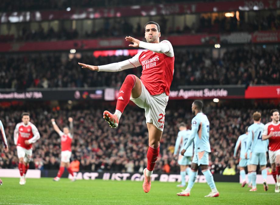 梅里诺传射萨卡破门 阿森纳2-0击败布伦特福德